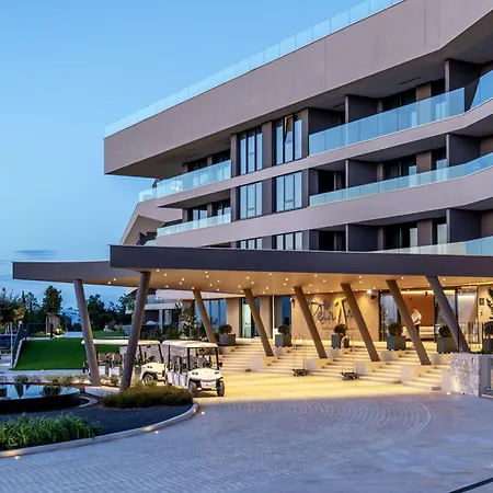 Nyaraló Petram Deluxe With Rooftop Pool-5 By Interhome Savudrija